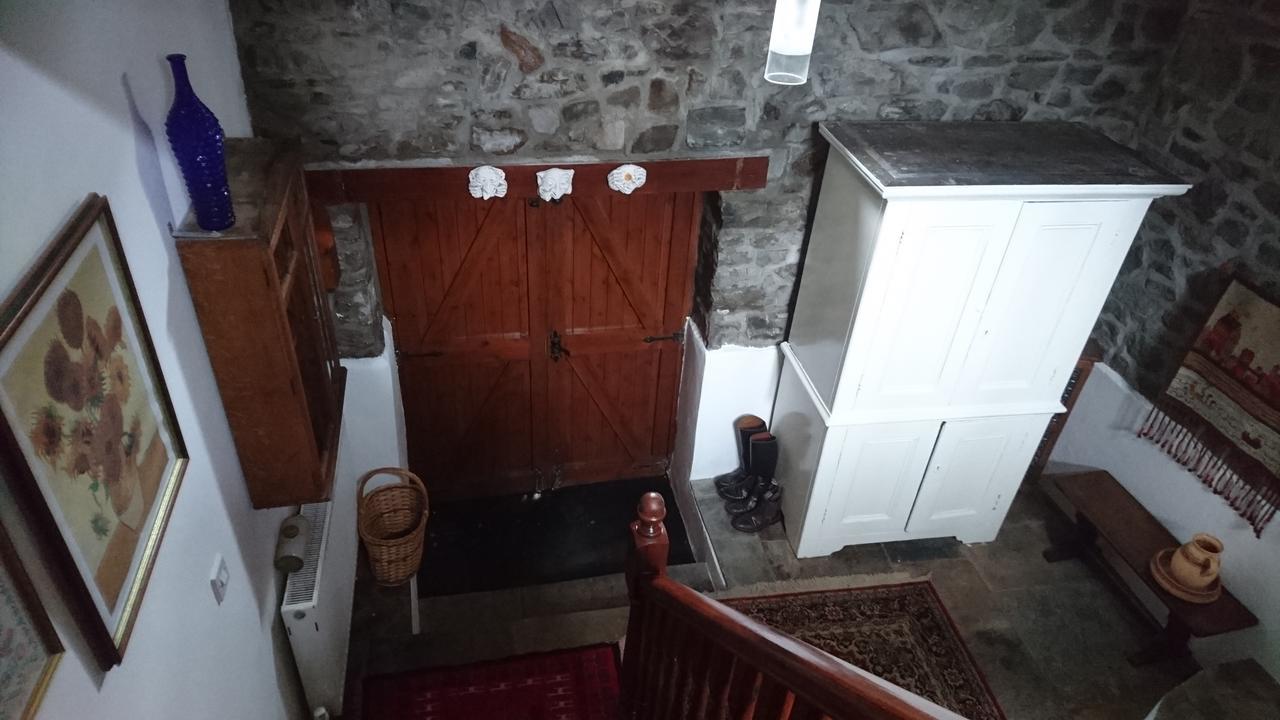 Middle Mill Bed & Breakfast Kidwelly Exterior photo